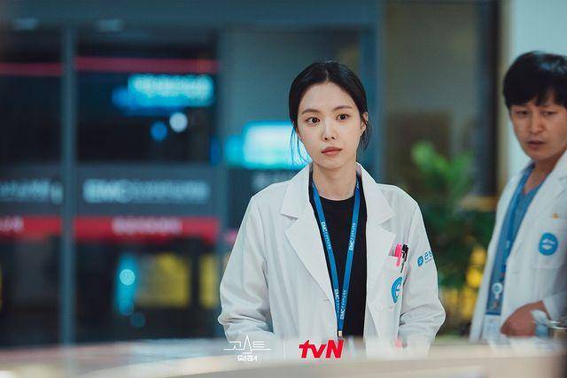 Son Na Eun di drama Ghost Doctor (instagram.com/tvn_drama)