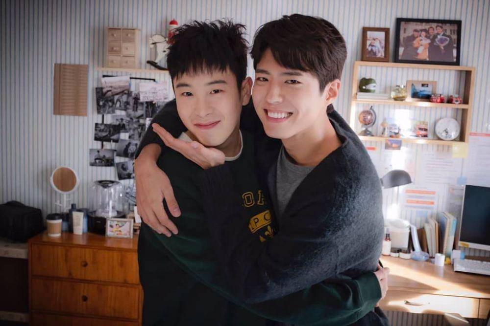 P.O Block B dan Park Bo Gum (instagram.com/pyojihoon_official)