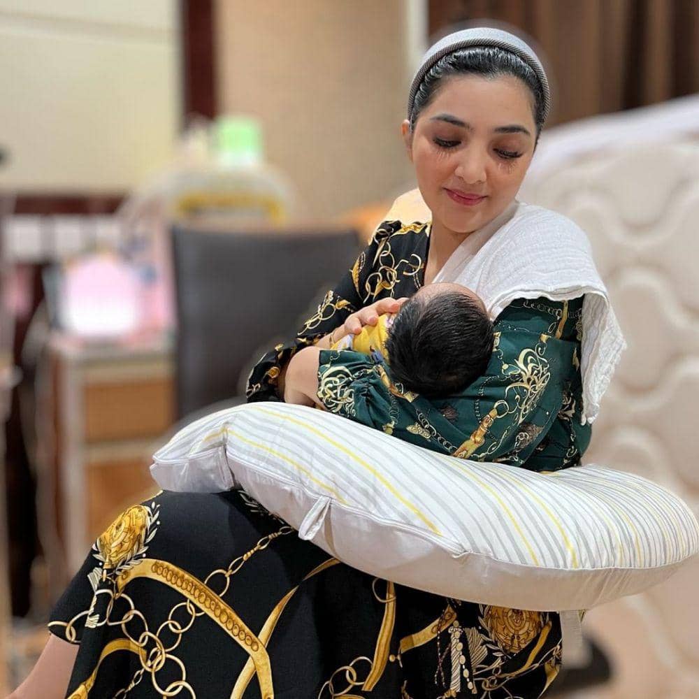 potret Ashanty dan Baby Ameena (instagram.com/ashanty_ash)