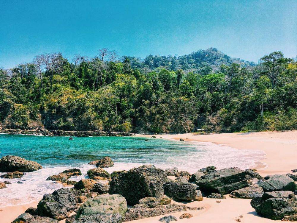 potret Teluk Hijau (instagram.com/prayogisantoso)