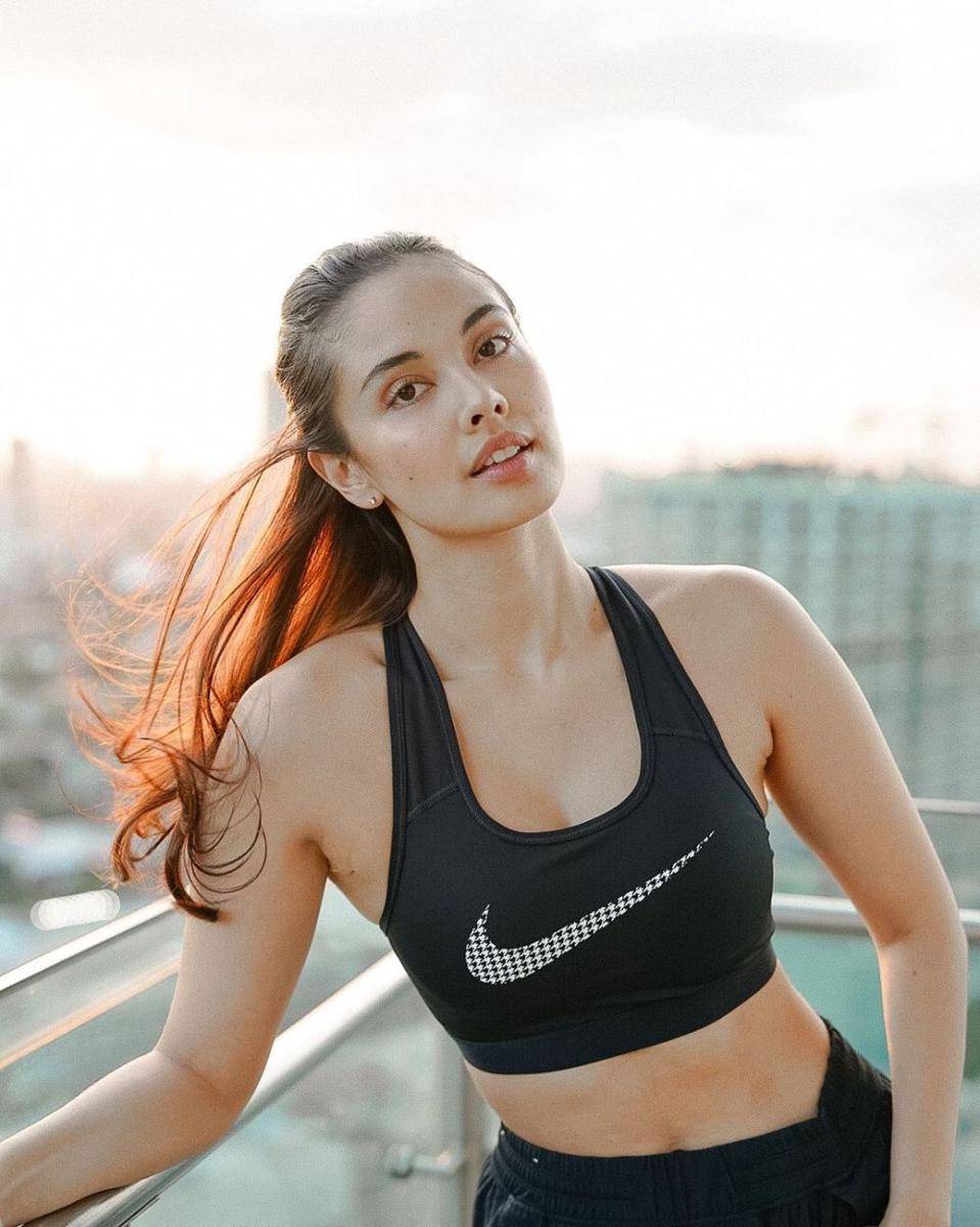 Megan Young (instagram.com/meganbata)