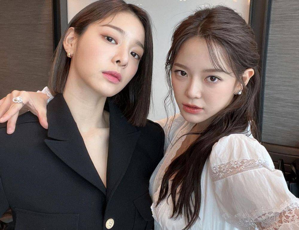 potret akrab Kim Se Jeong dan Seol In Ah bintangi drama A Business Proposal (instagram.com/clean_0828)