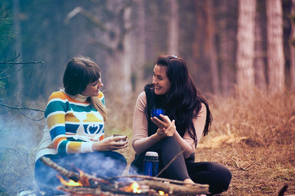 5 Tips jadi Teman Ngobrol yang Asyik, Antibosan!
