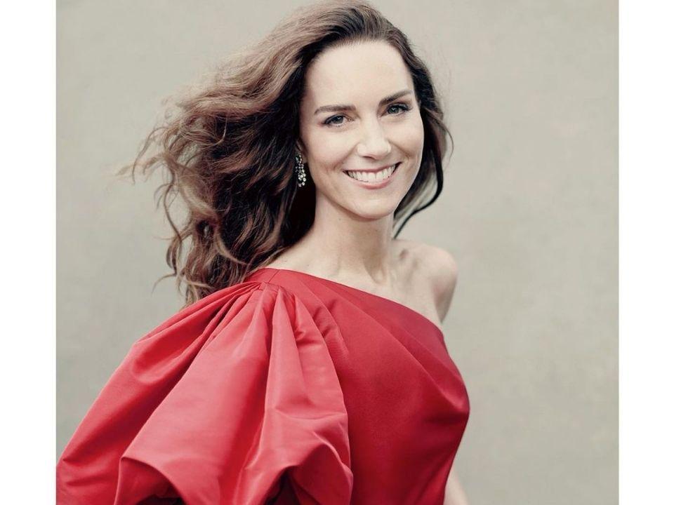 10 Potret Kate Middleton Lakoni Tugas Istana, Calon Ratu Inggris