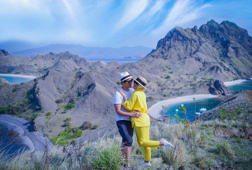 Syahrini dan Reino Barack (Instagram.com/princessyahrini)