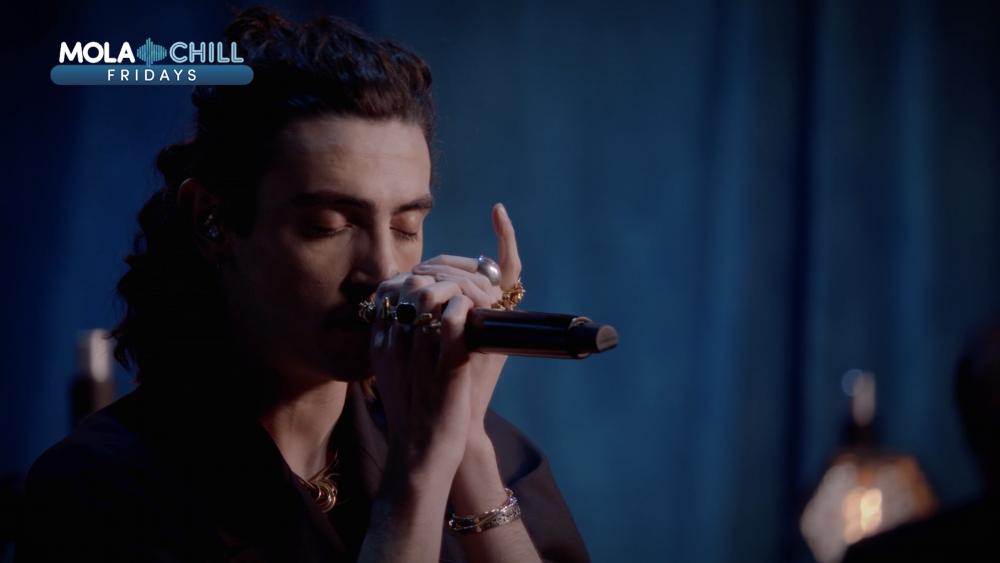 Michele Bravi Tampil Soulful di Mola Chill Fridays, Baper Mode On!
