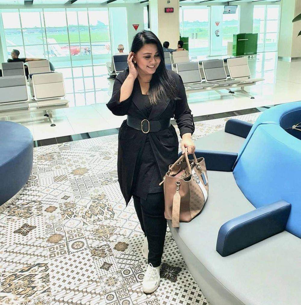 Tia AFI (instagram.com/tia_afi2)