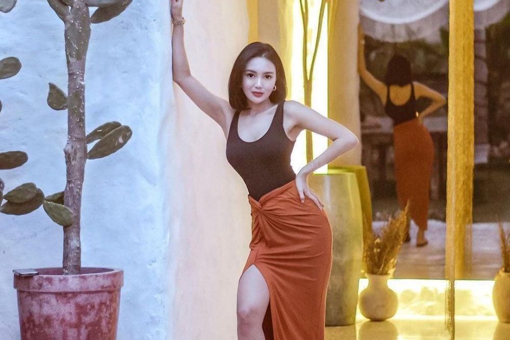 10 Potret Bugar Terbaru Wika Salim yang Bikin Ingin Ikut Olahraga