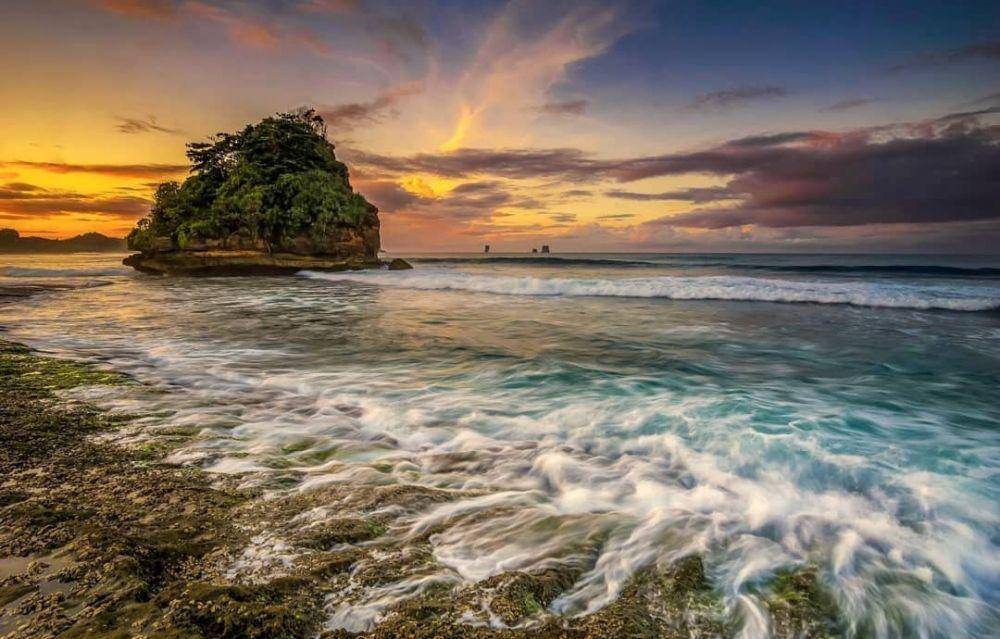 Pantai Parang Dowo (instagram.com/sam___idur)