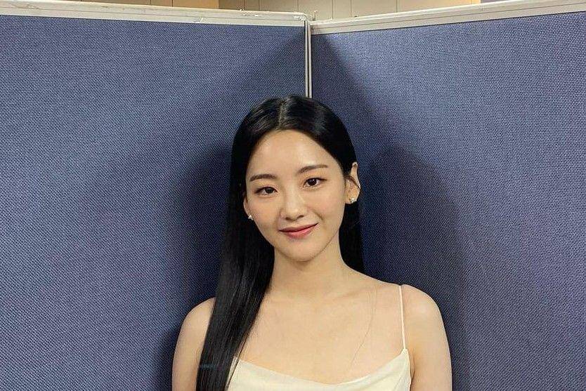 Cho Yihyun (instagram.com/yihyun_1208)