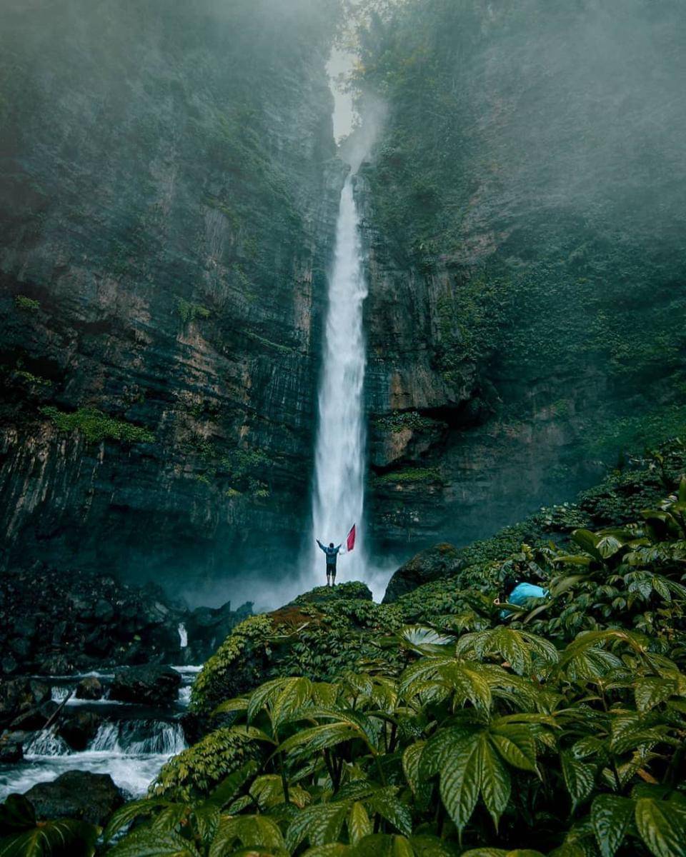 Air Terjun Kapas Biru (instagram.com/warganett)