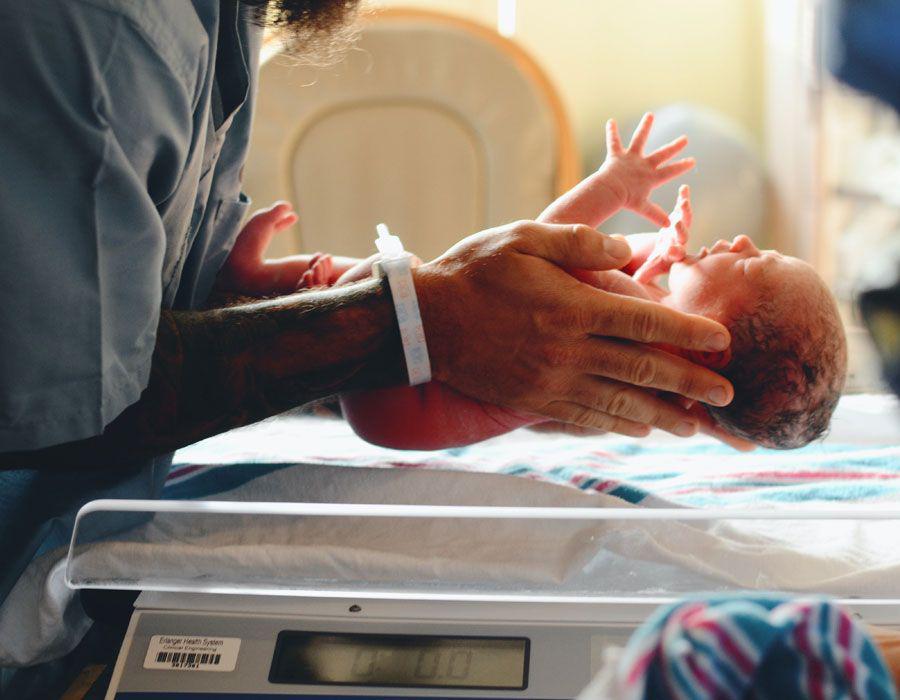 10 Rekomendasi Nama Bayi Bahasa Bali Kuno dan Maknanya