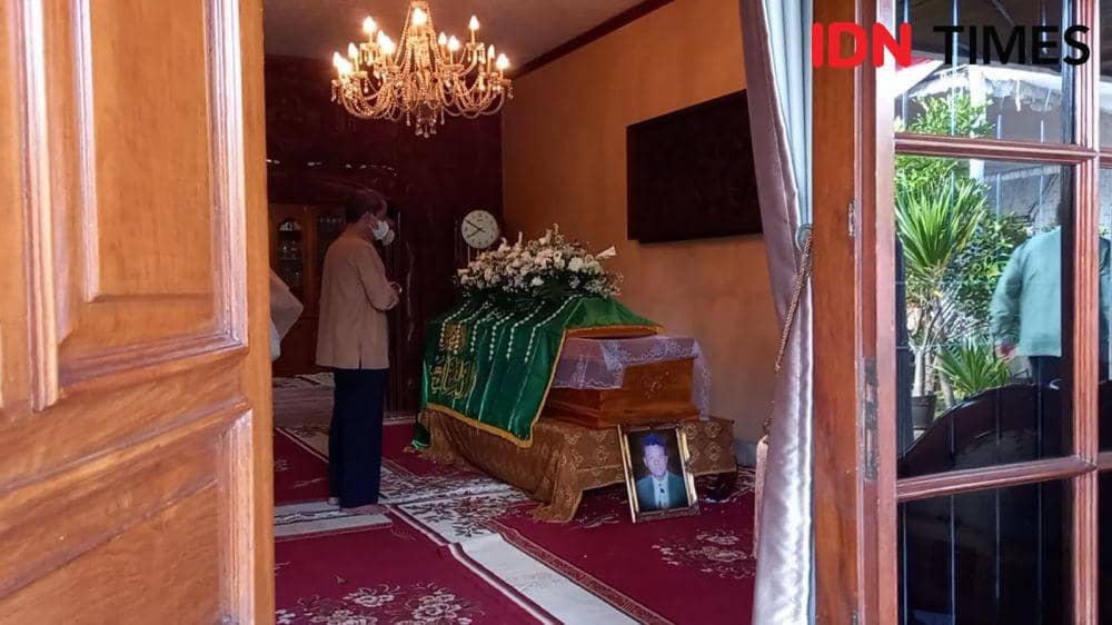 Pesan Miyono Paman Jokowi Sebelum Meninggal Dunia