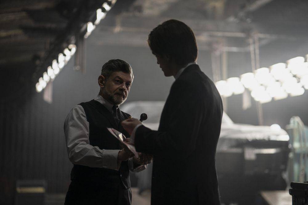 Andy Serkis dan Robert Pattinson (dok. Warner Bros. Pictures/The Batman)