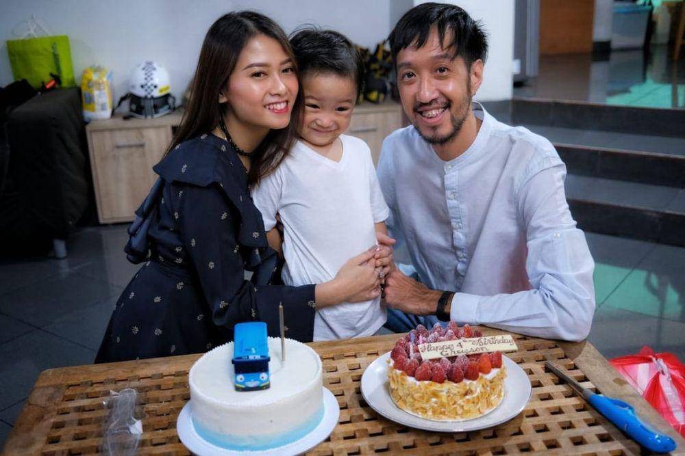 potret Thomas Nawilis dan Zellika (instagram.com/zellikaze)
