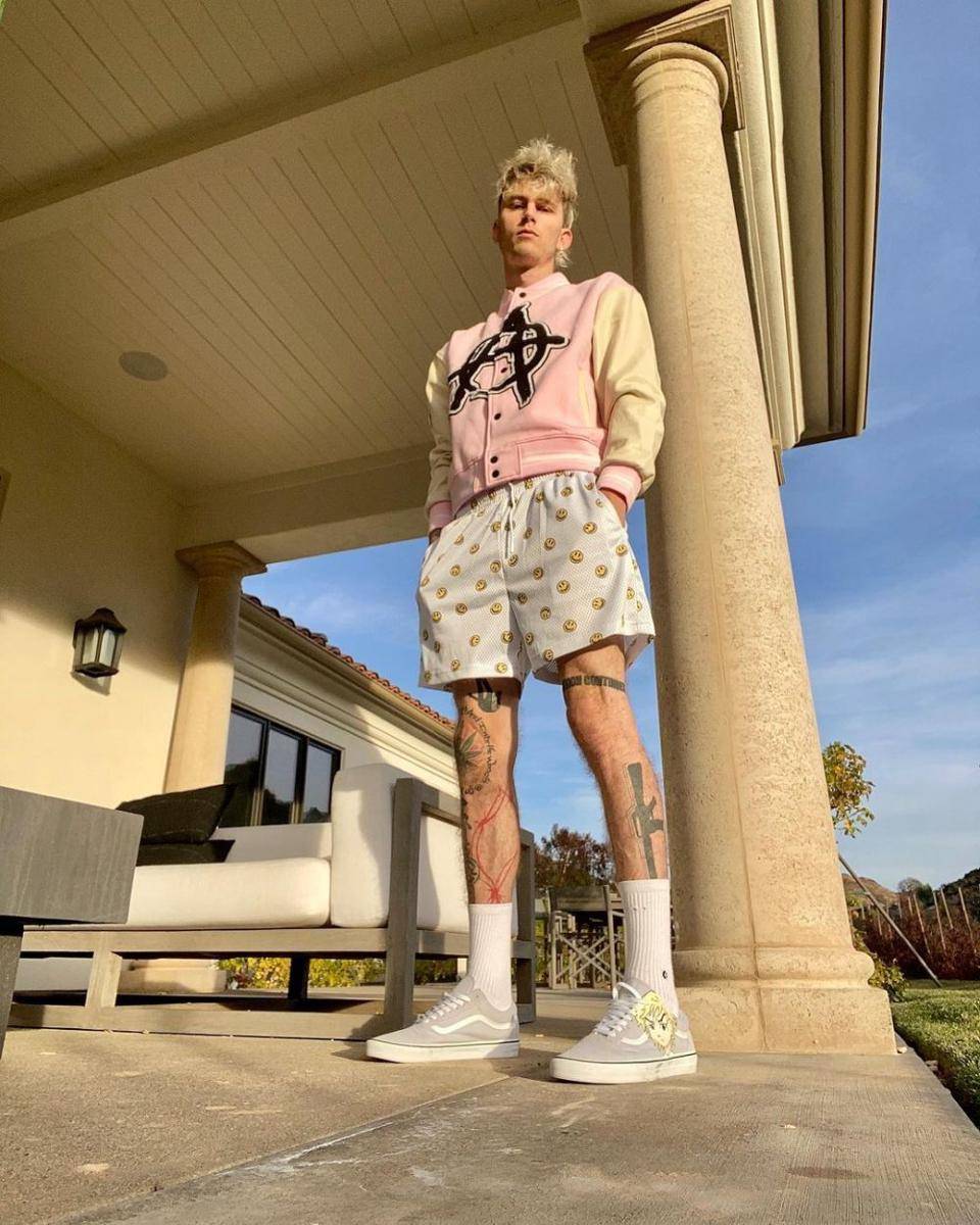potret Machine Gun Kelly (instagram.com/machinegunkelly)