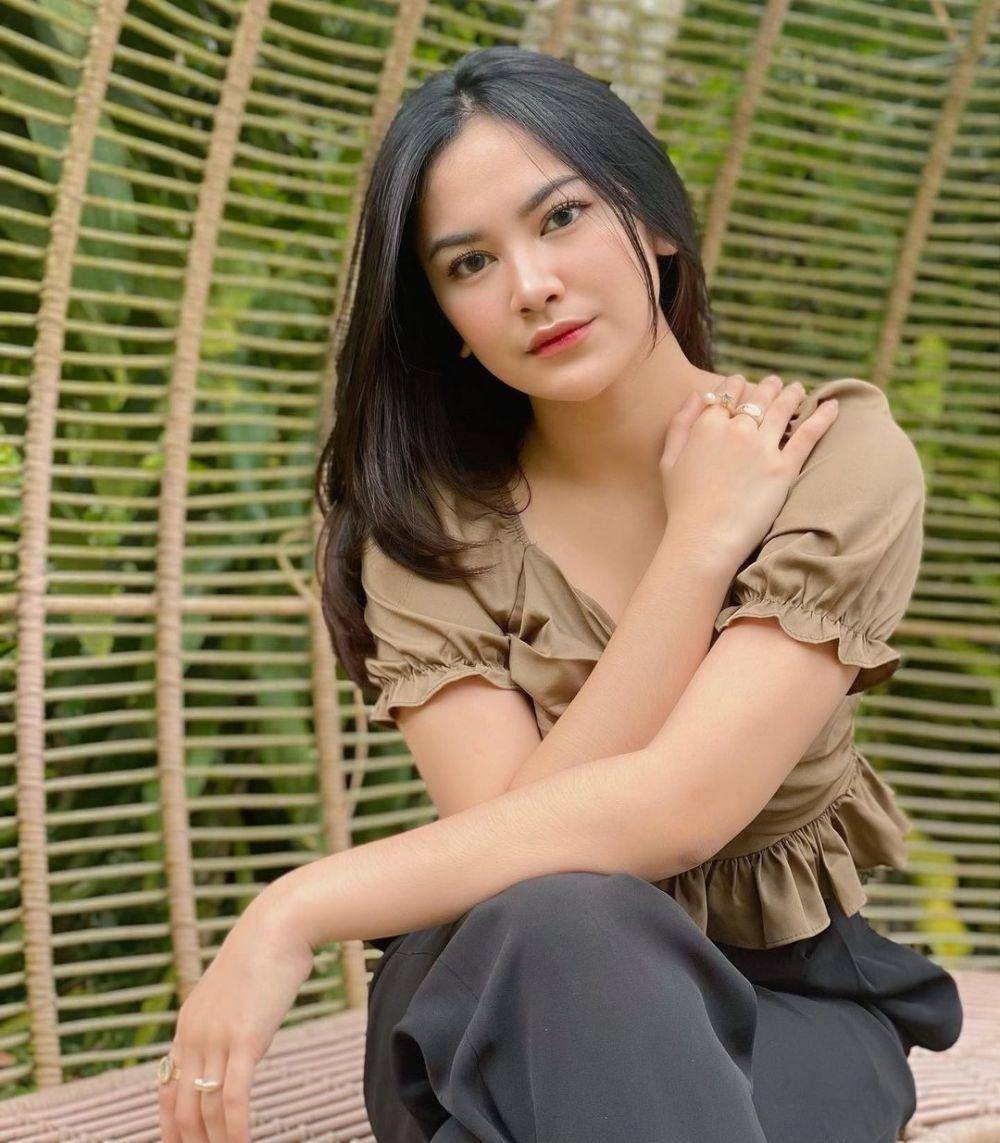 Mahalini (instagram.com/mahaliniraharja)
