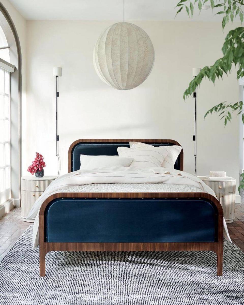 inspirasi bed frame (instagram.com/cb2)