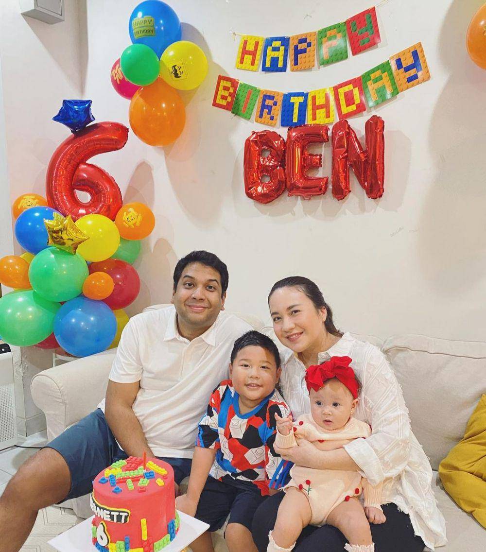 potret keluarga Christie Julia (instagram.com/christiejulia)