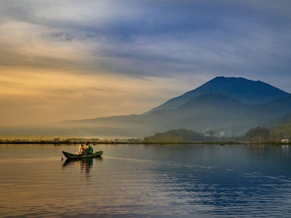 5 Kisah Misteri di Wisata Rawa Pening, Suasananya Bikin Merinding