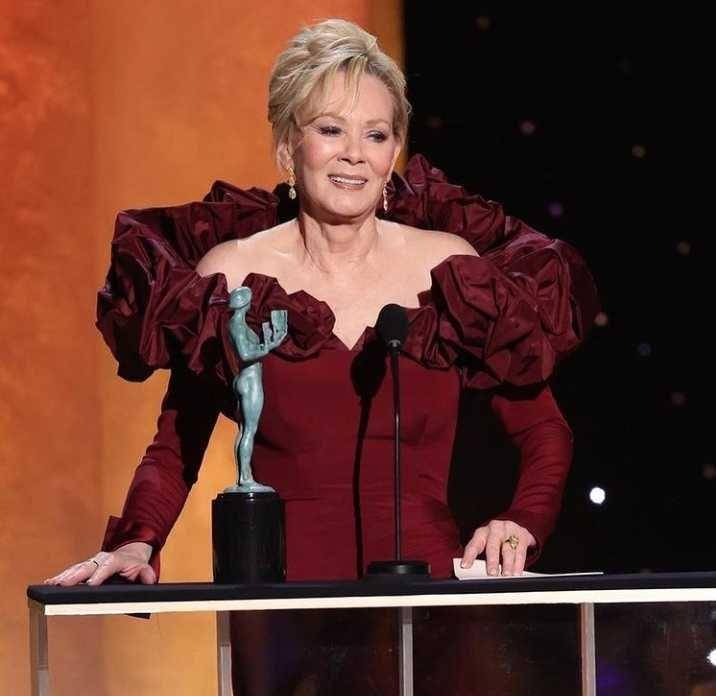 Jean Smart di SAG Awards 2022 (instagram.com/vandypop)