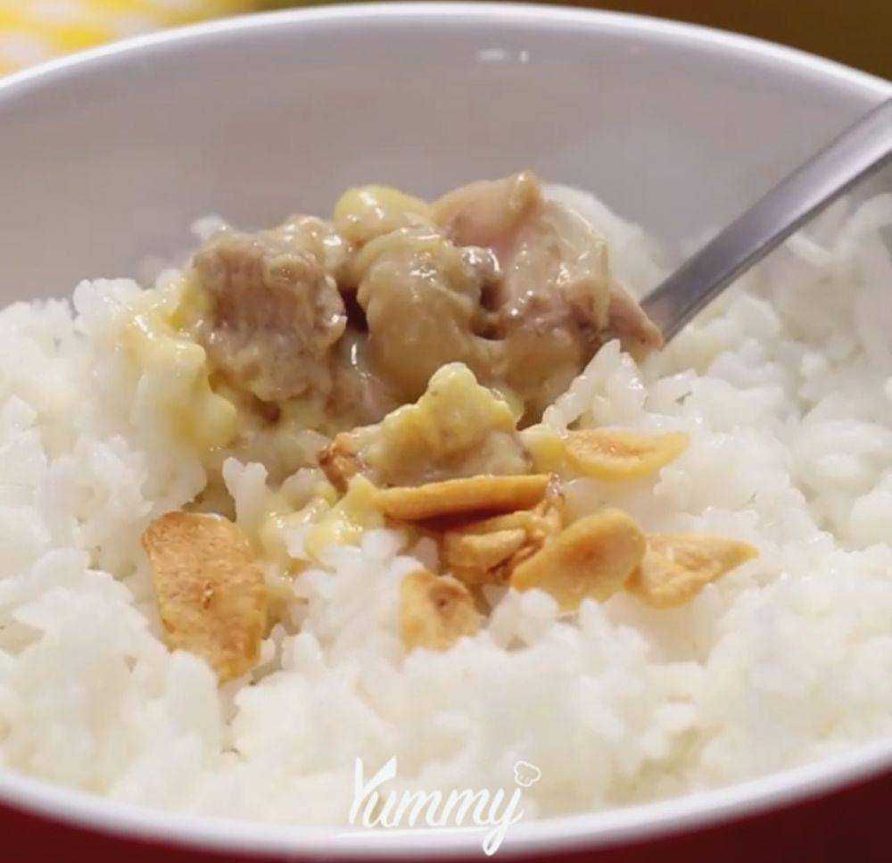 ilustrasi nasi ayam telur microwave (yummy.co.id)