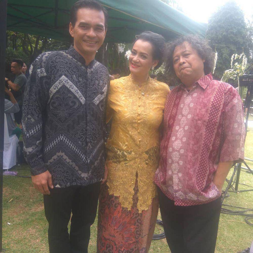 Kebaya Ivanka Suwandi (instagram.com/ivanka.suwandi)