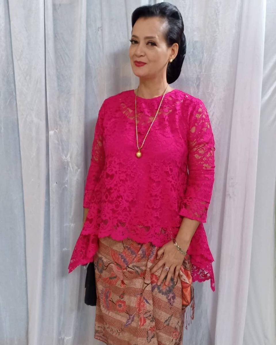 Kebaya Ivanka Suwandi (instagram.com/ivanka.suwandi)