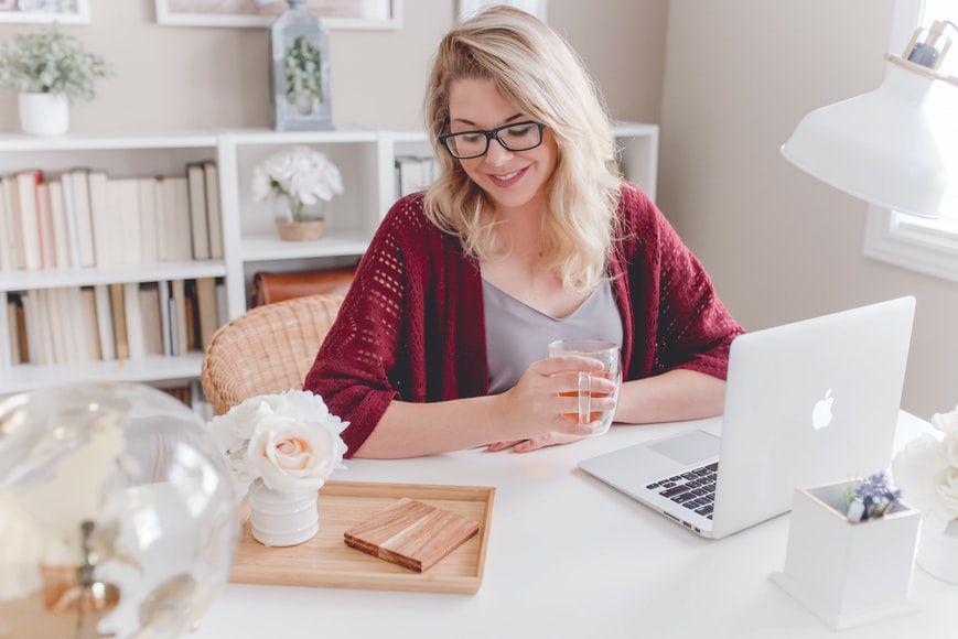 5 Tips Usir Rasa Malas saat WFH, biar Gak Rebahan Terus