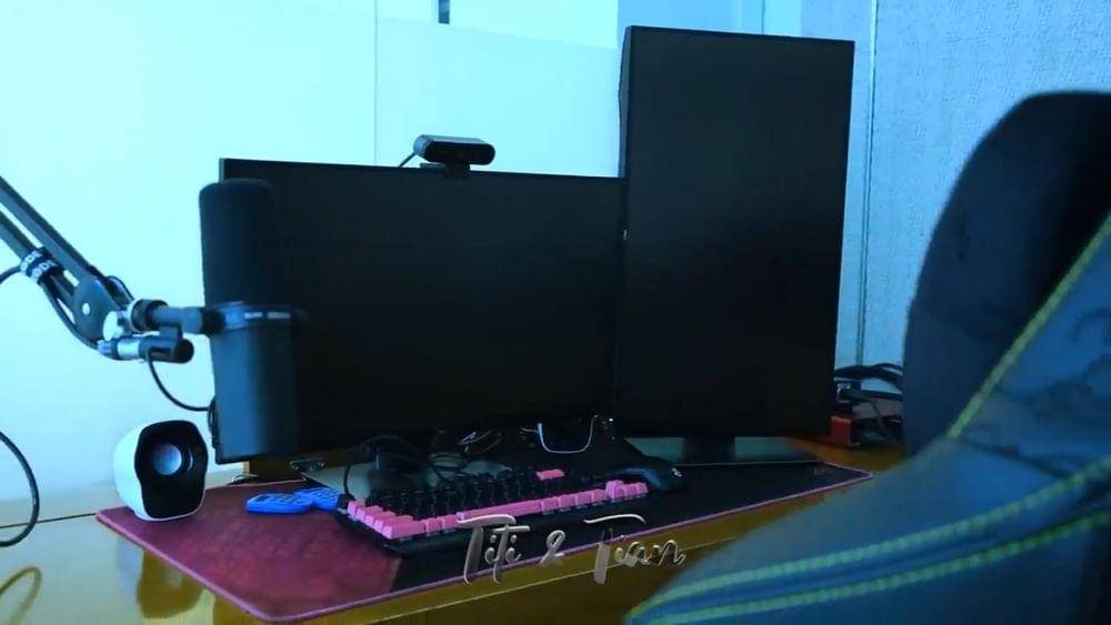 potret kamar Raditya Dika (youtube/Titi dan Tian)