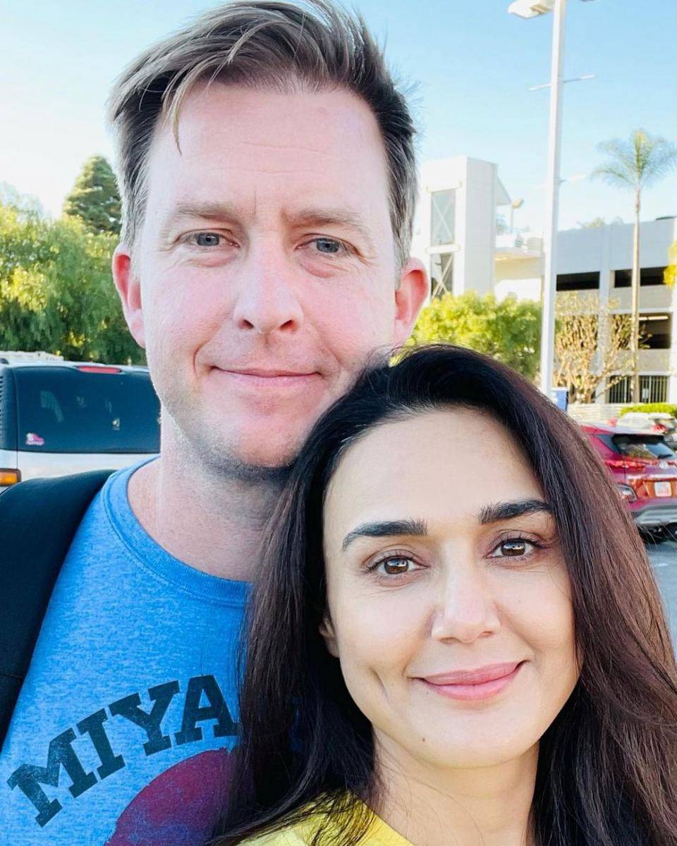 Preity Zinta dan suami, Gene Goodenough (instagram.com/realpz)