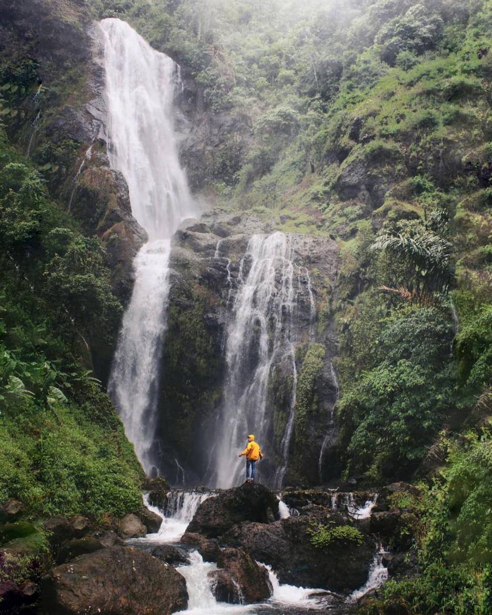 Curug Cibadak (instagram.com/deny.lee_)