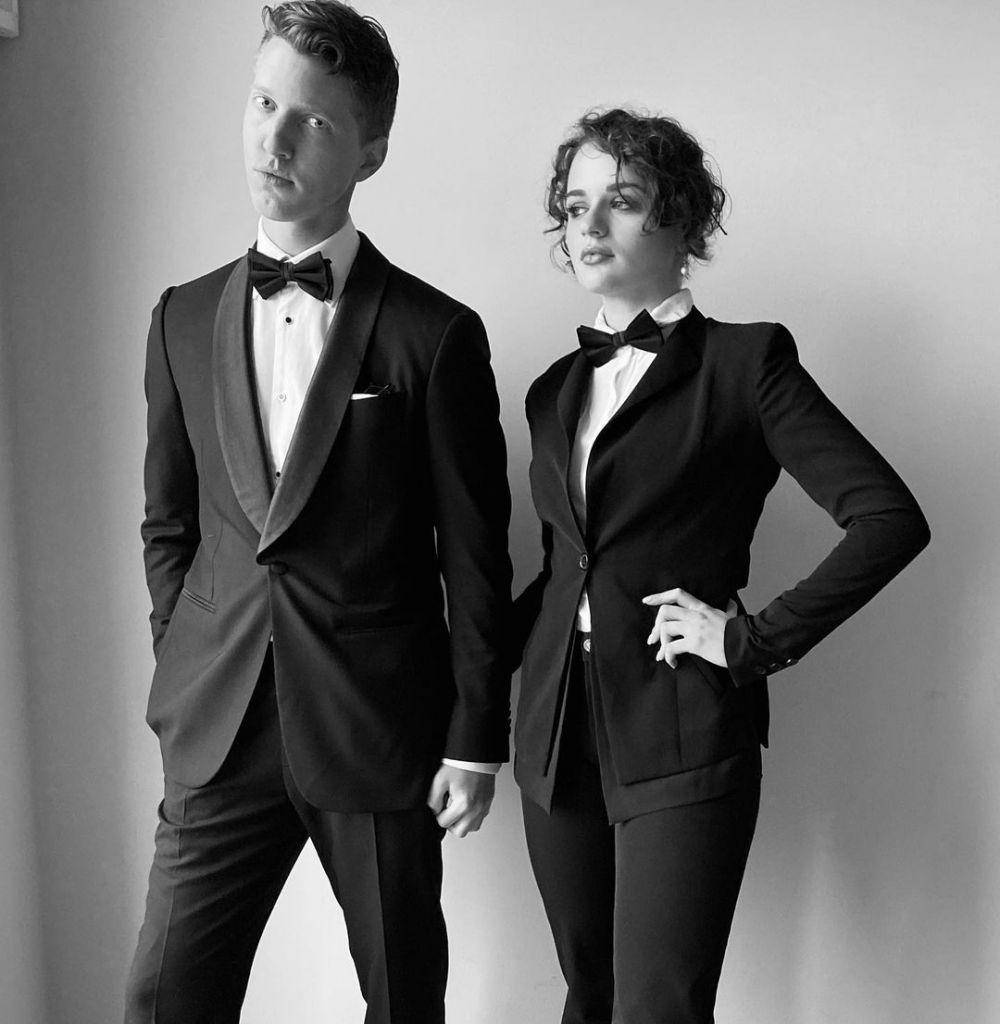 Joey King dan Steven Piet (instagram.com/joeyking)