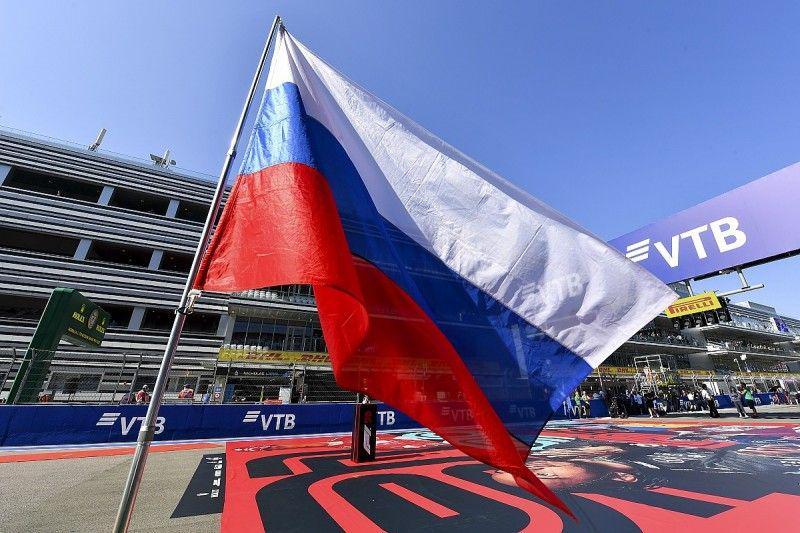 UEFA Izinkan Rusia Kembali Berlaga di Panggung Internasional