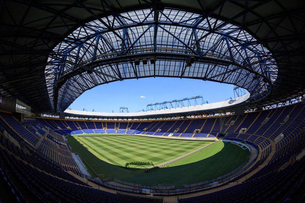 suasana di dalam Metalist Stadium di Kharkiv, Ukraina (twitter.com/SweeperPod)