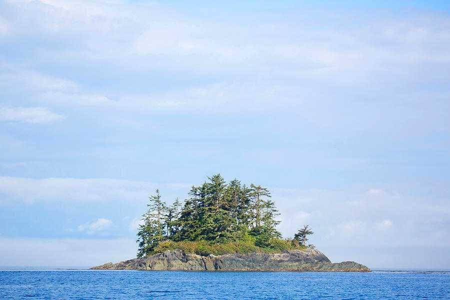 Ilustrasi Pulau Loreto sebelum ada kastil (photos.com)