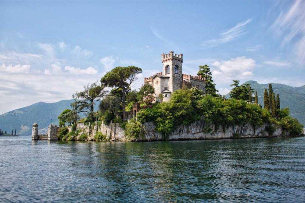 Castello della Isola di Loreto (cherylhoward.com)