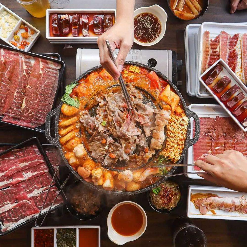 9 Tipe Orang Makan di Restoran All You Can Eat, Kamu yang Mana?