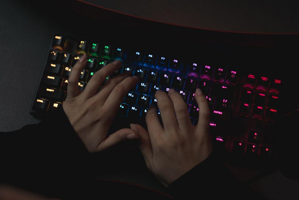 6 Hal yang Perlu Kamu Perhatikan Ketika Memilih Keyboard Mekanik
