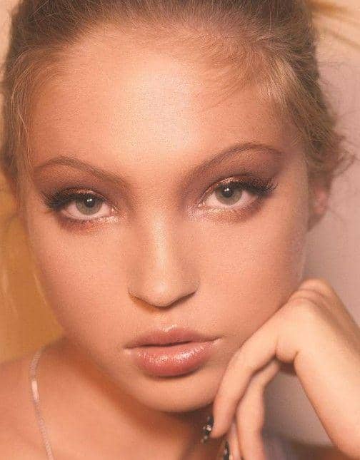 Lila Grace (instagram.com/lilamoss)