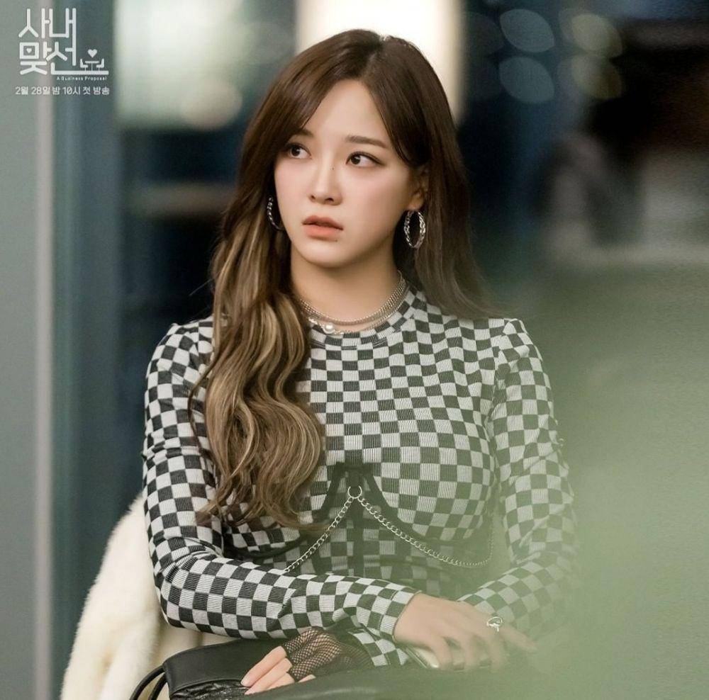 Kim Sejeong di drama A Business Proposal (instagram.com/sbsdrama.official)