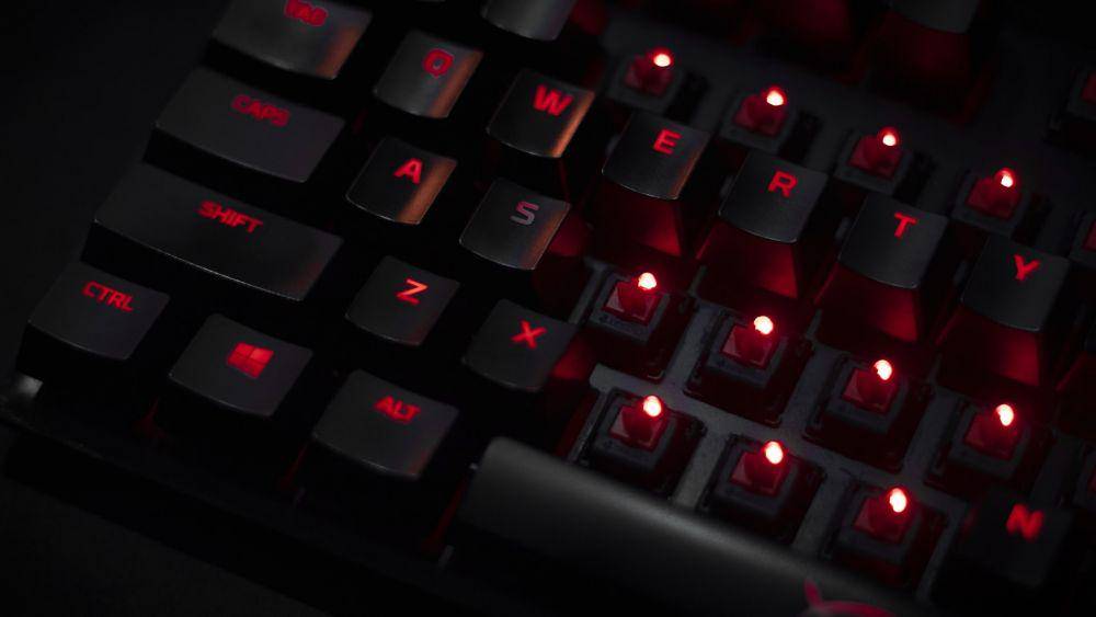 ilustrasi backlight keyboard (Unsplash/ Photo by shri)