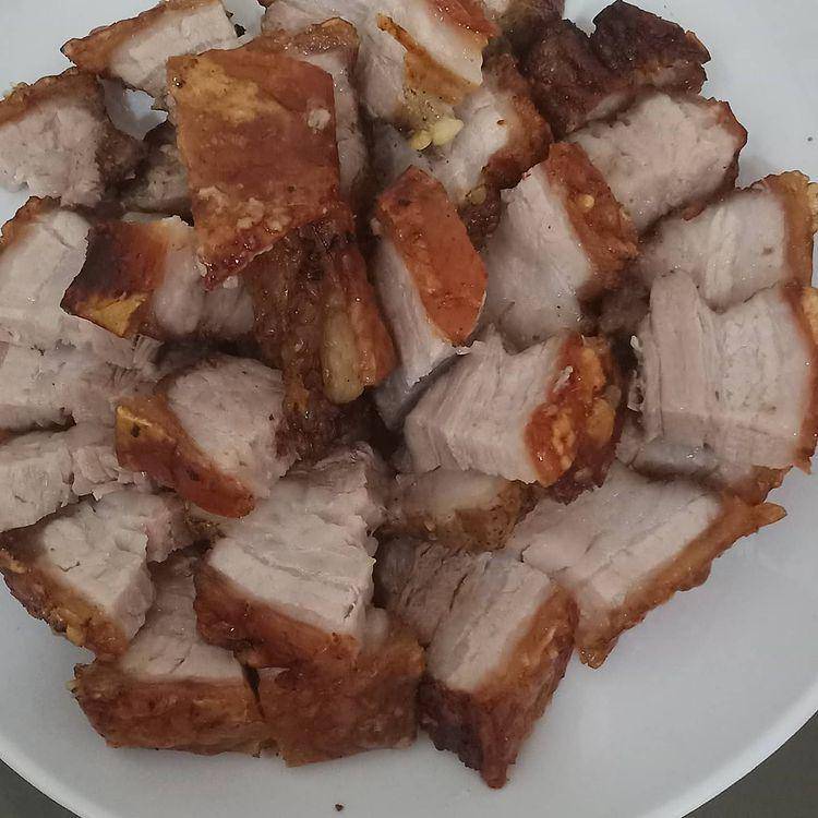 babi bakar (instagram.com/vennykitchen)