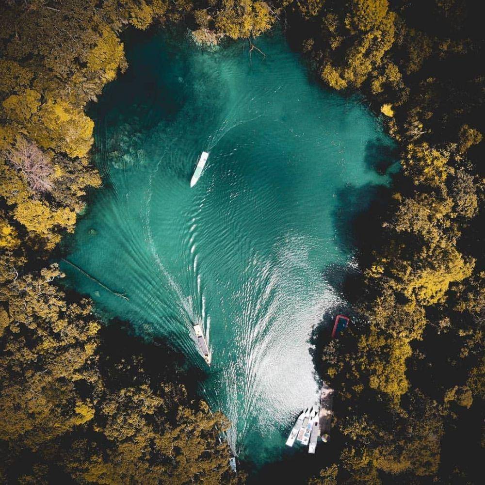 potret panorama Labuan Cermin (instagram.com/indotravelpedia)