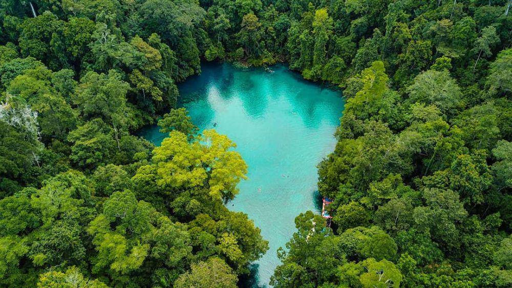 potret panorama Labuan Cermin (instagram.com/aryawiznu)