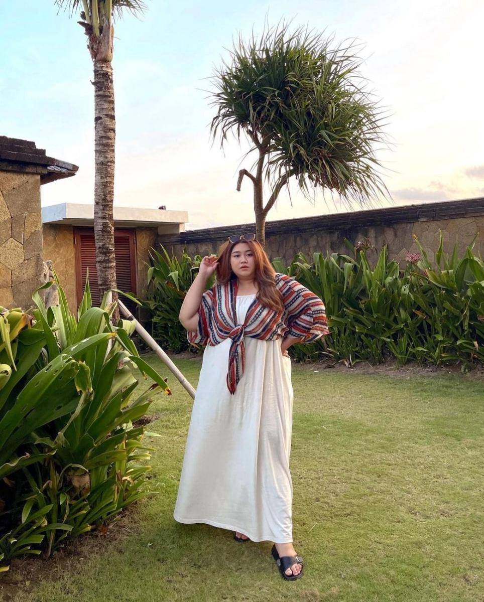 OOTD plus size ala Clarissa Putri (instagram.com/clarissaputri_)