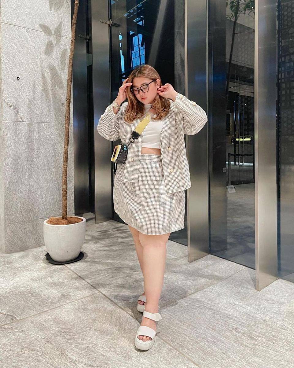OOTD plus size ala Clarissa Putri (instagram.com/clarissaputri_)