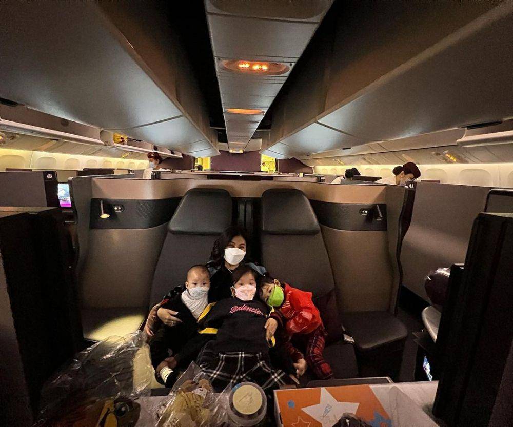 Liburan Sarwendah beserta keluarga ke Paris. (instagram.com/thaliaputrionsu)