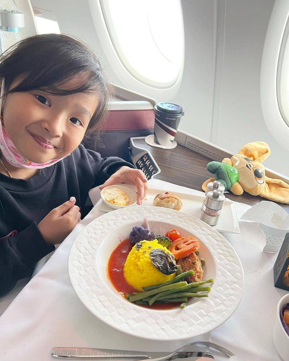 Liburan Sarwendah beserta keluarga ke Paris. (instagram.com/thaliaputrionsu)
