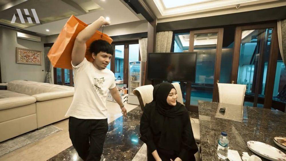 momen kejutan Atta ke Aurel (youtube/Atta Halilintar)